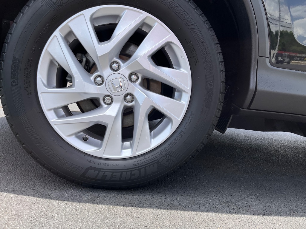 2015 Honda CR-V - $17,900