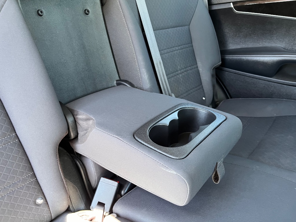 2018 Kia Sorento - $14,990