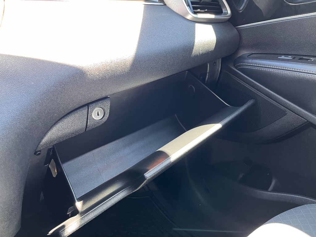 2018 Kia Sorento - $14,990