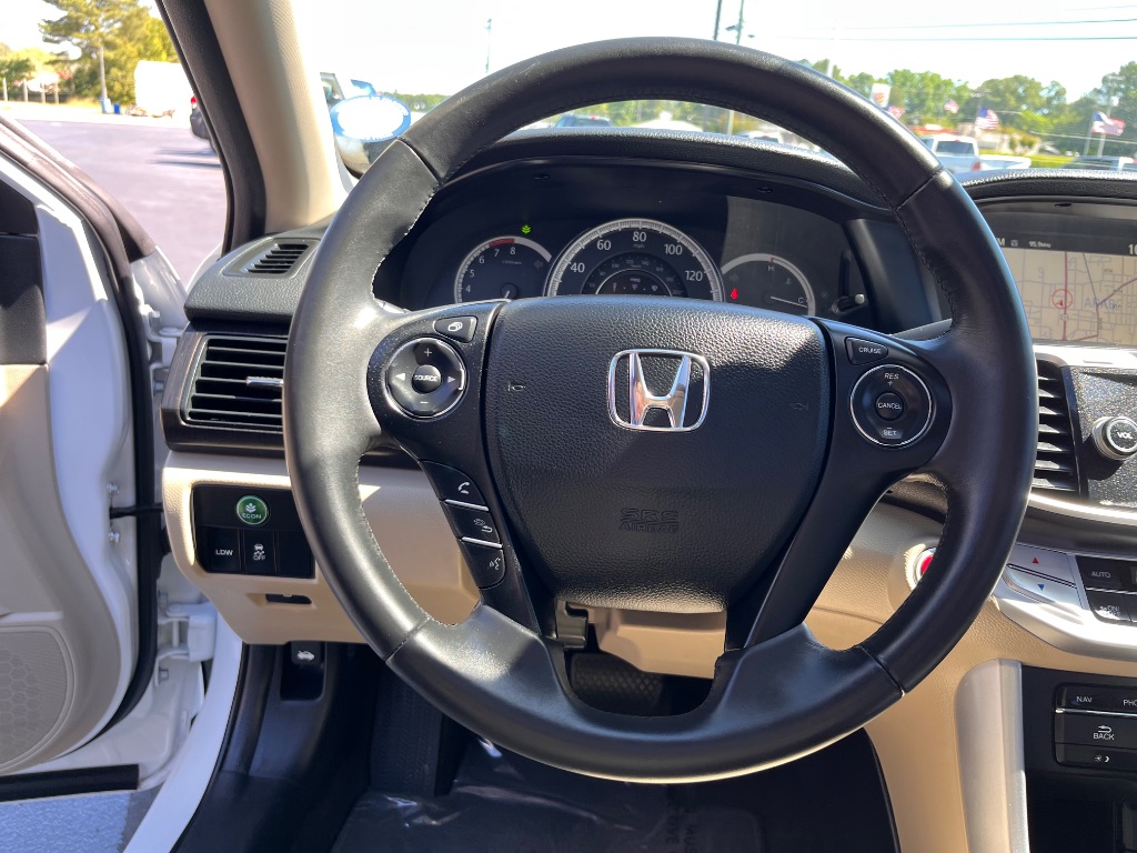 2015 Honda Accord - $16,900