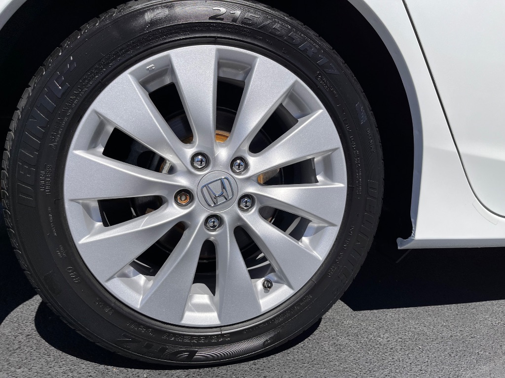2015 Honda Accord - $16,900