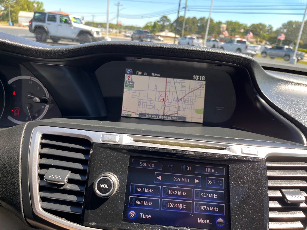 2015 Honda Accord - $16,900
