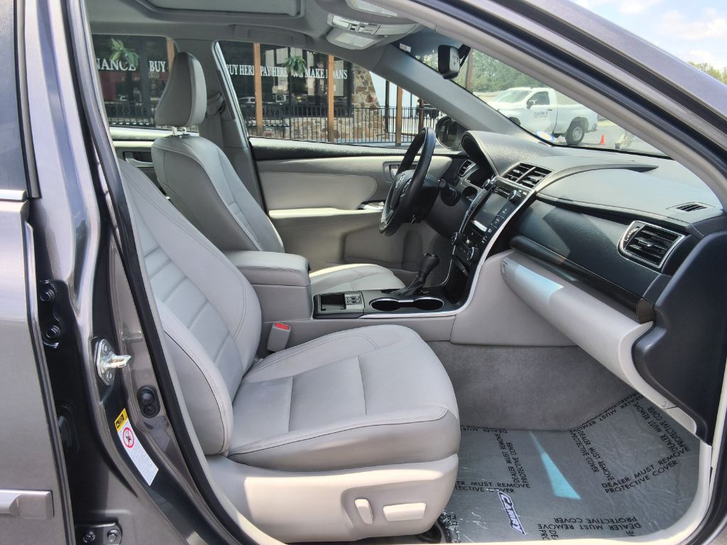 2015 Toyota Camry - $19,900