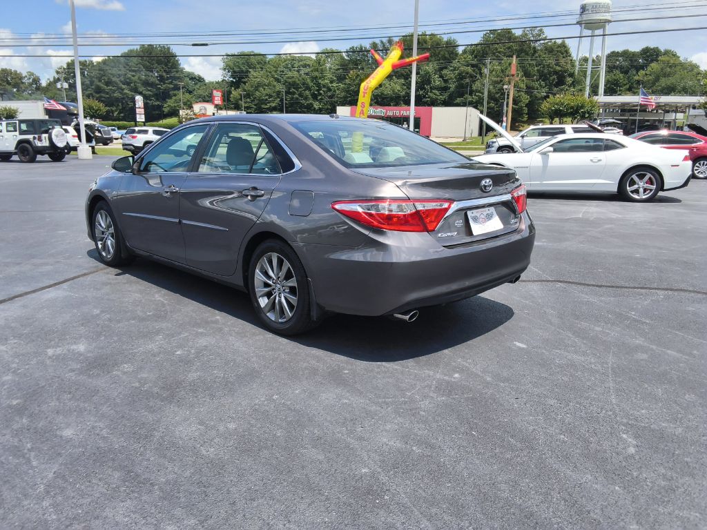 2015 Toyota Camry - $19,900
