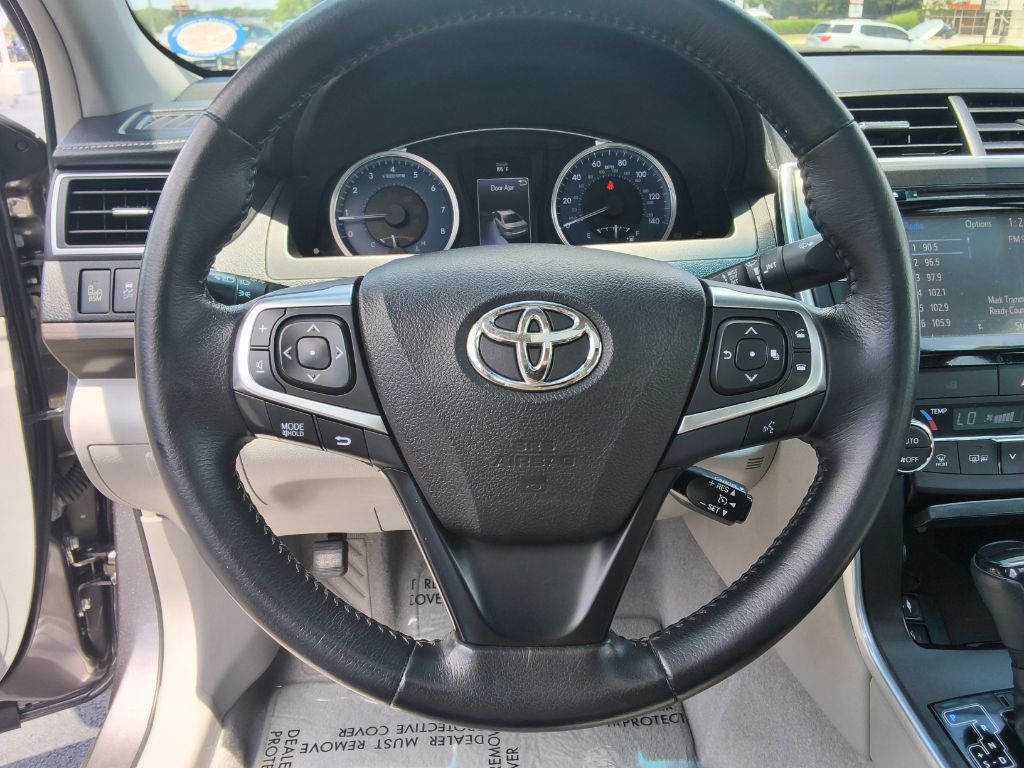 2015 Toyota Camry - $19,900