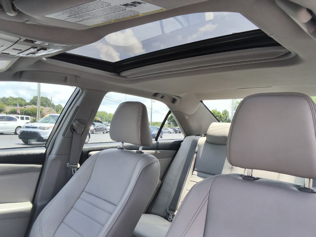 2015 Toyota Camry - $19,900