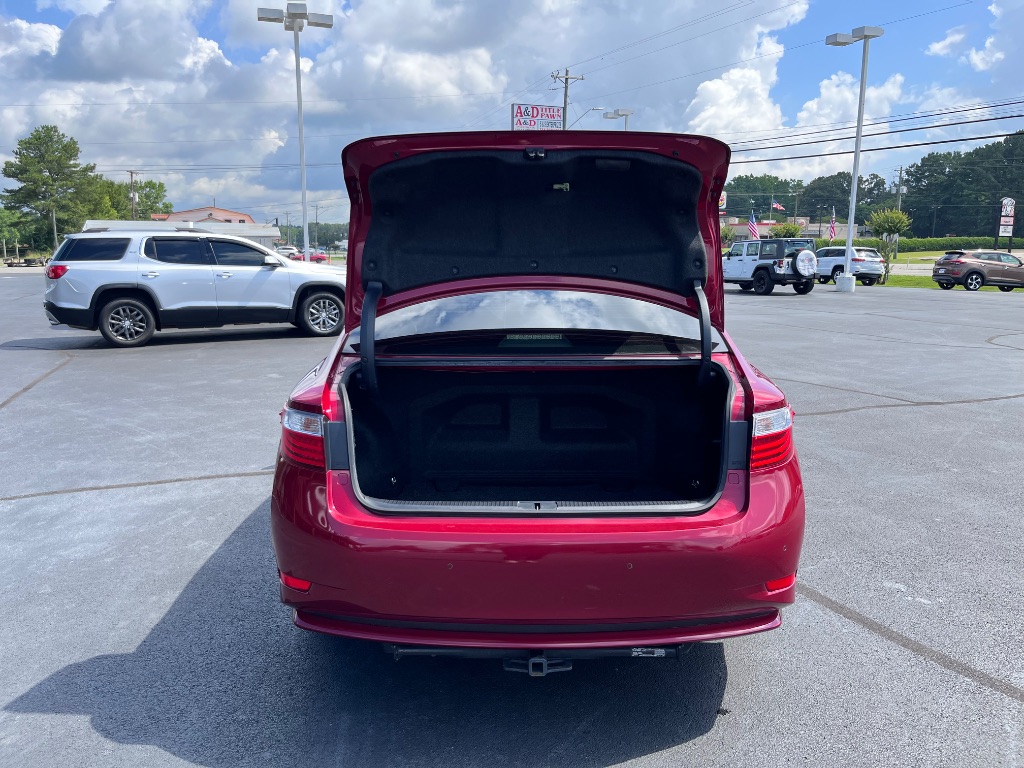 2014 Lexus ES - $17,900