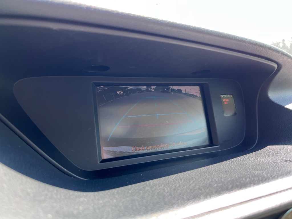 2014 Lexus ES - $17,900