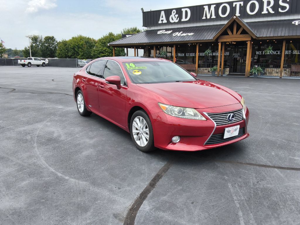 2014 Lexus ES - $17,900