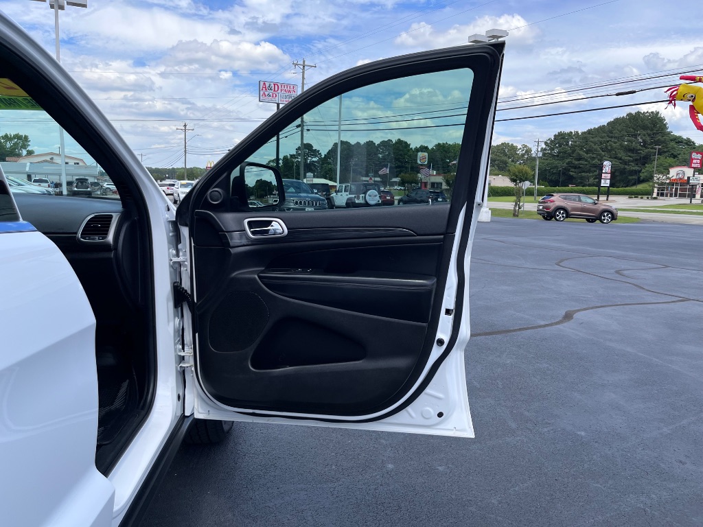 2020 Jeep Cherokee - $20,900