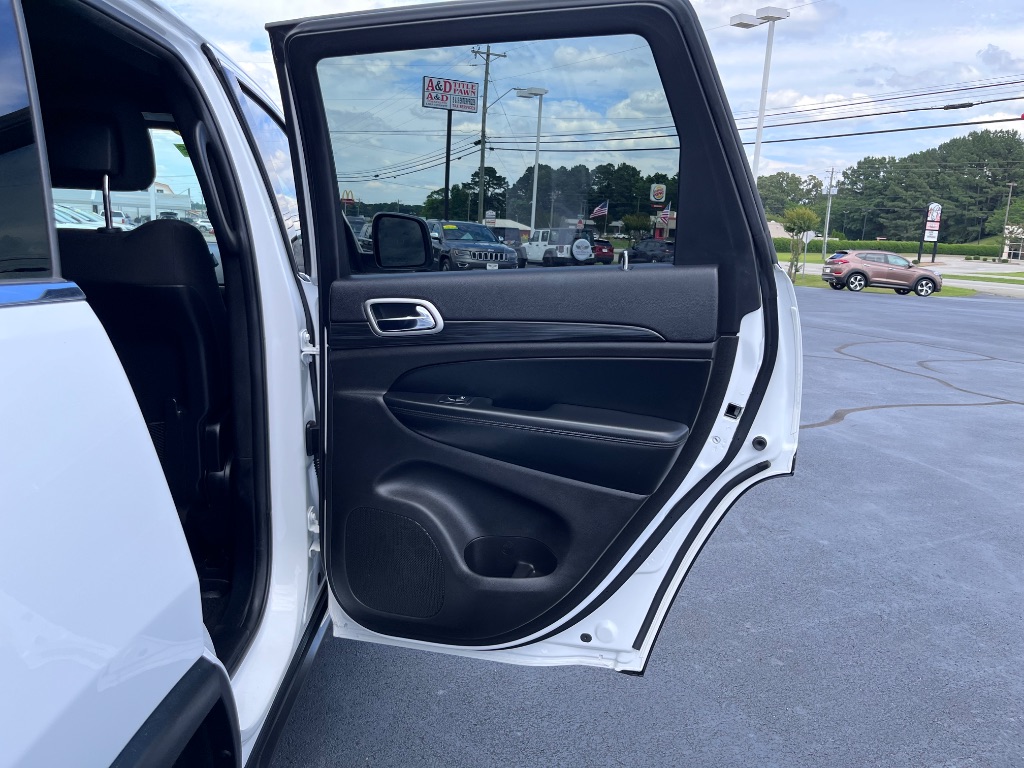 2020 Jeep Cherokee - $20,900
