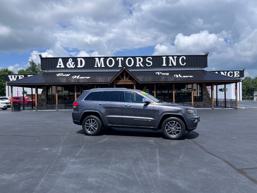 2017 Jeep Cherokee - $19,900