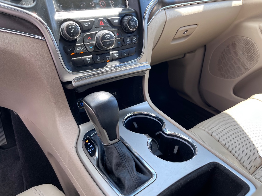 2017 Jeep Cherokee - $19,900