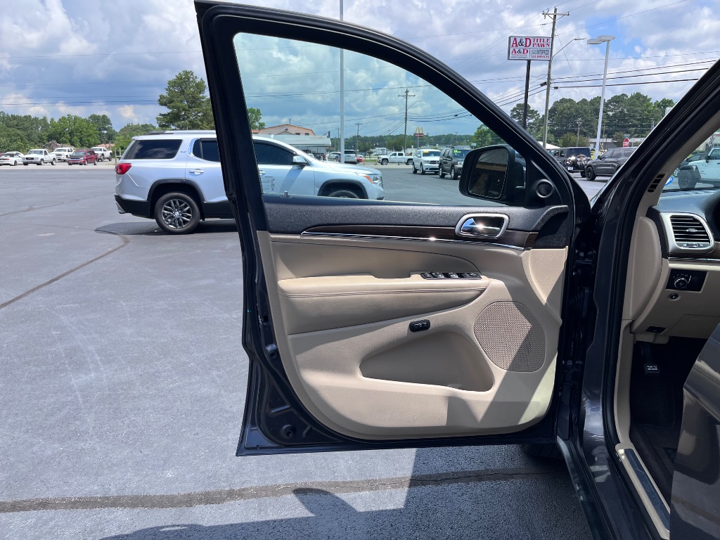 2017 Jeep Cherokee - $19,900
