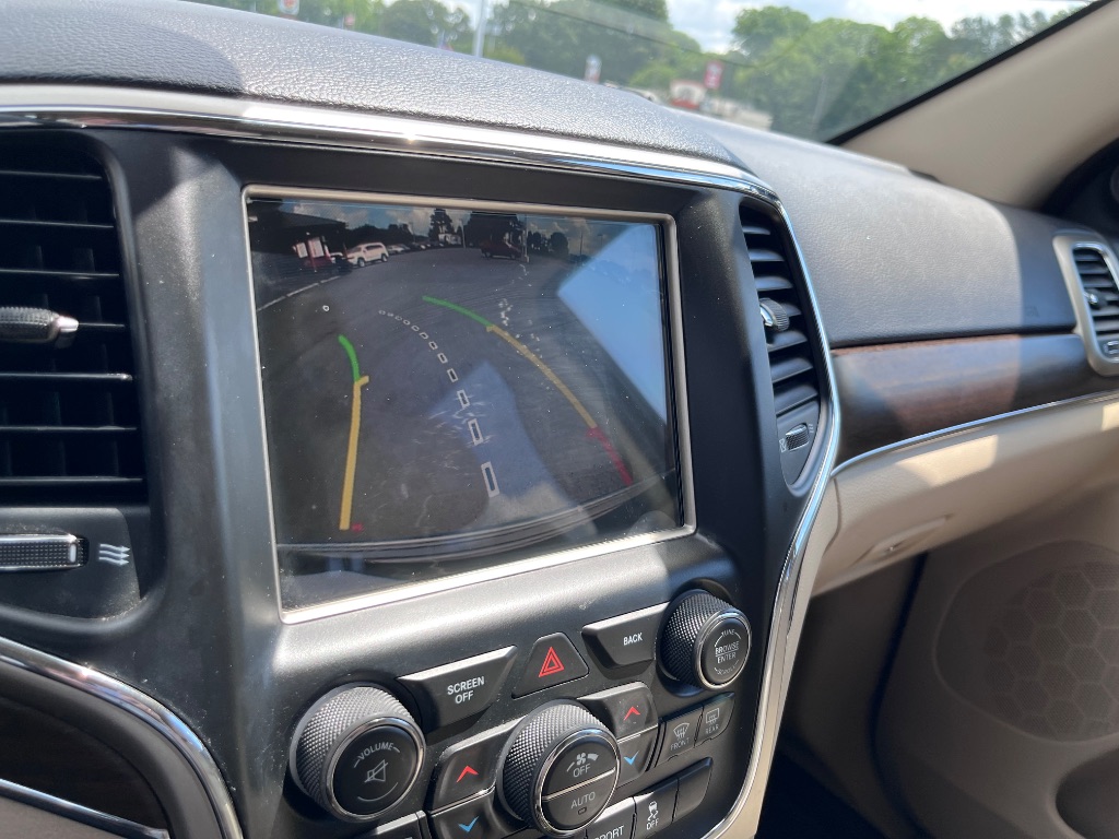 2017 Jeep Cherokee - $19,900
