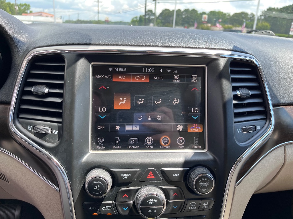 2017 Jeep Cherokee - $19,900