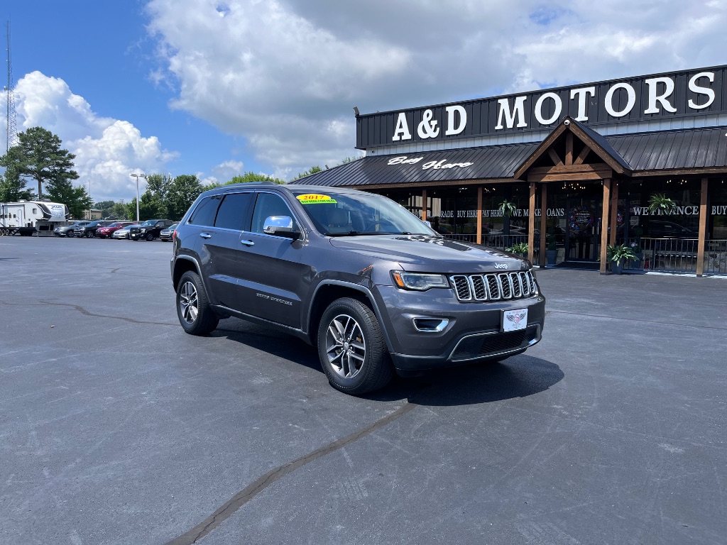 2017 Jeep Cherokee - $19,900