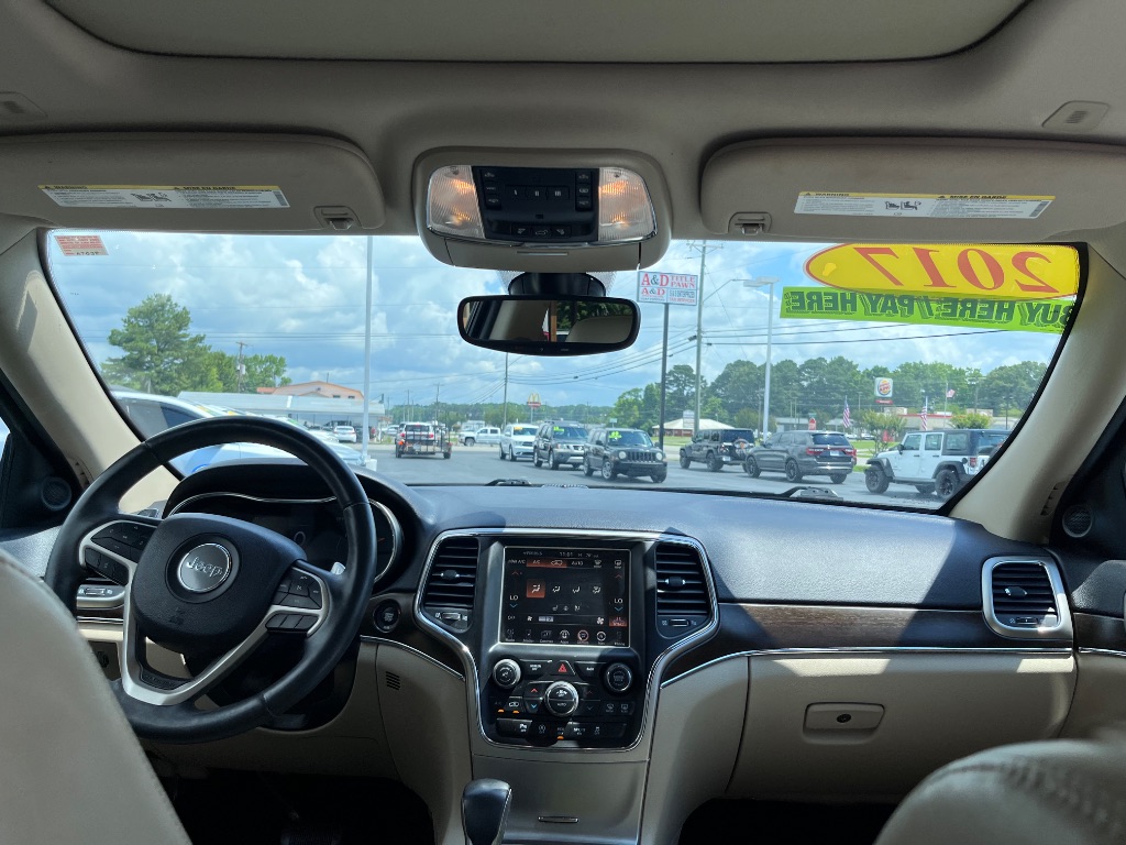 2017 Jeep Cherokee - $19,900