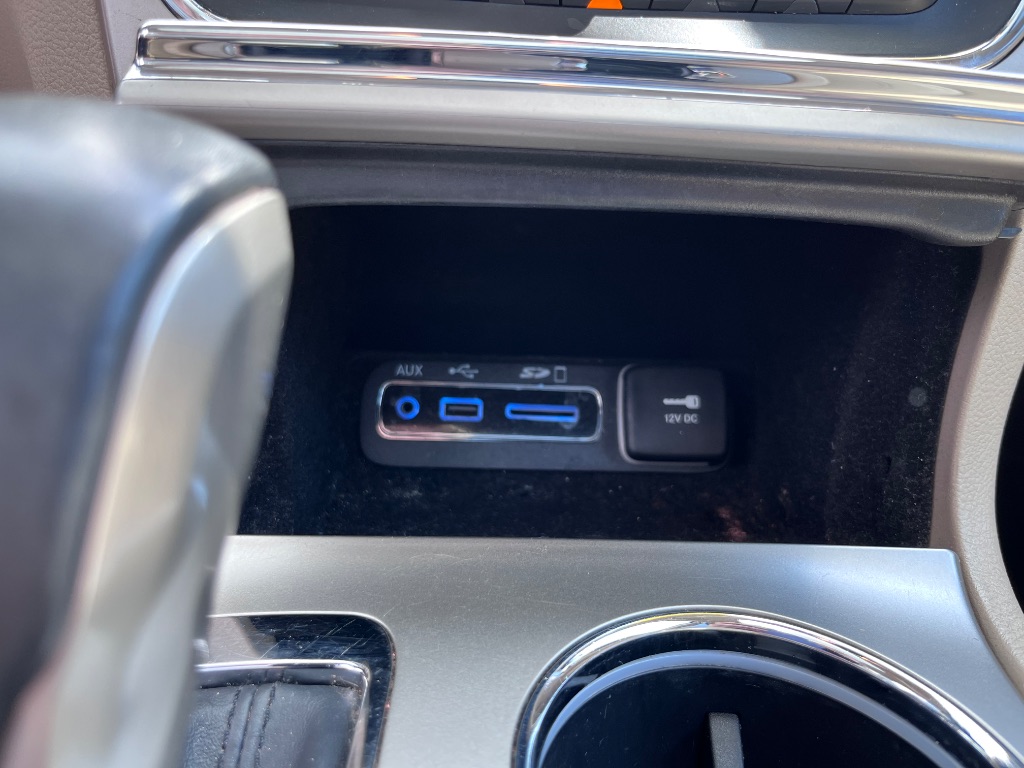 2017 Jeep Cherokee - $19,900