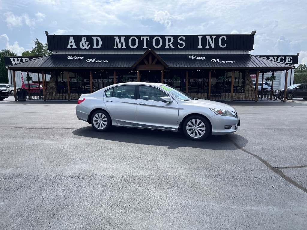 2013 Honda Accord - $15,900