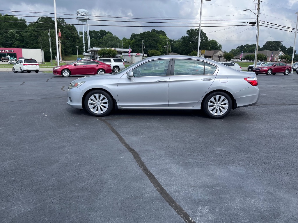 2013 Honda Accord - $15,900