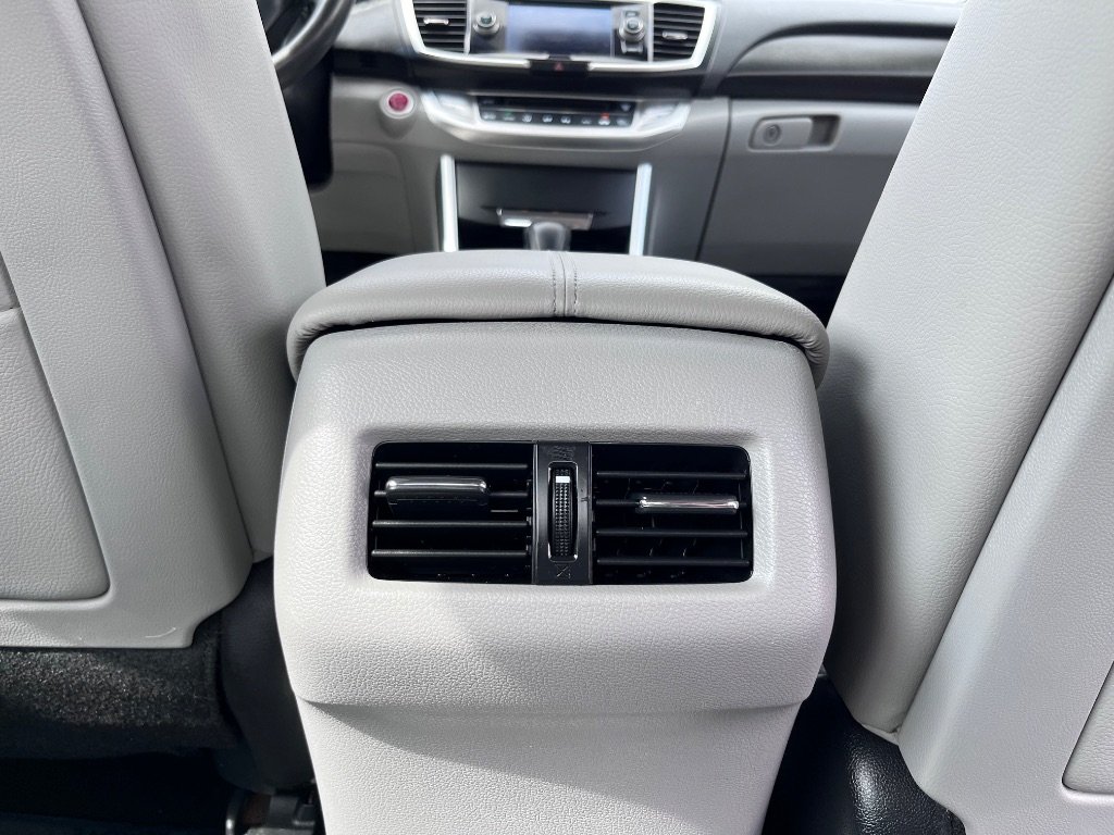 2013 Honda Accord - $15,900