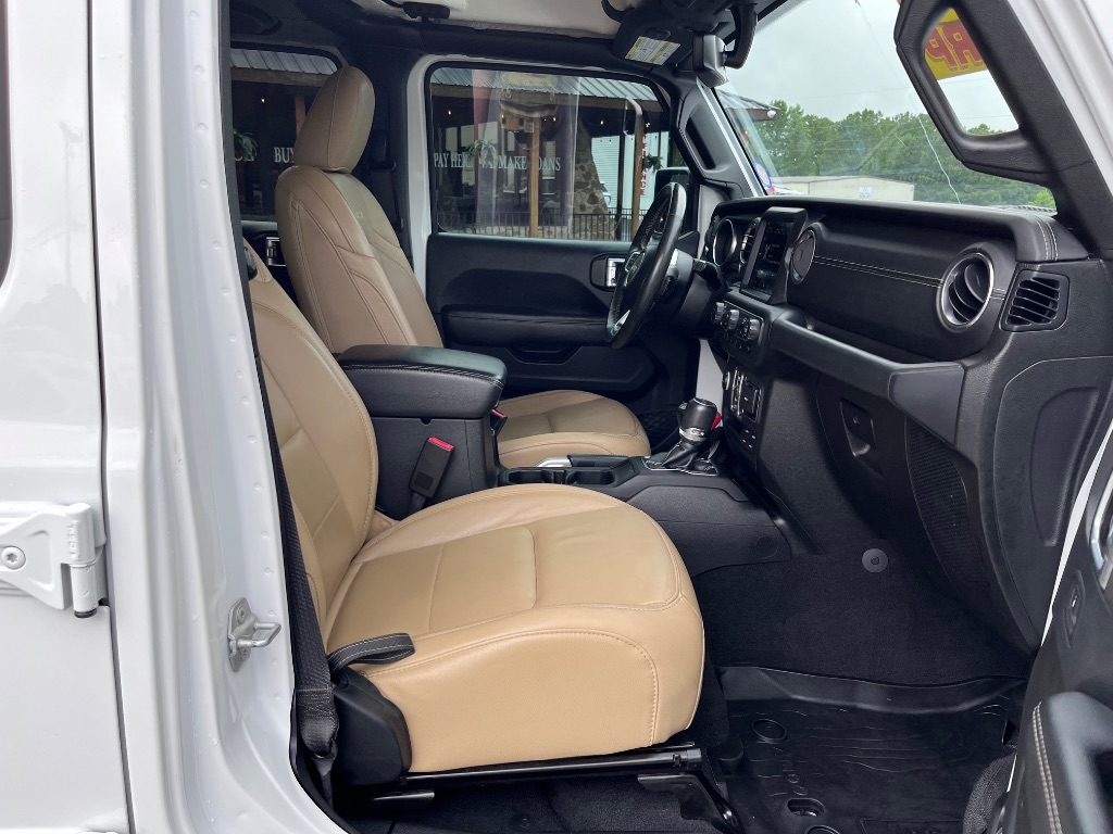 2019 Jeep Wrangler - $27,900
