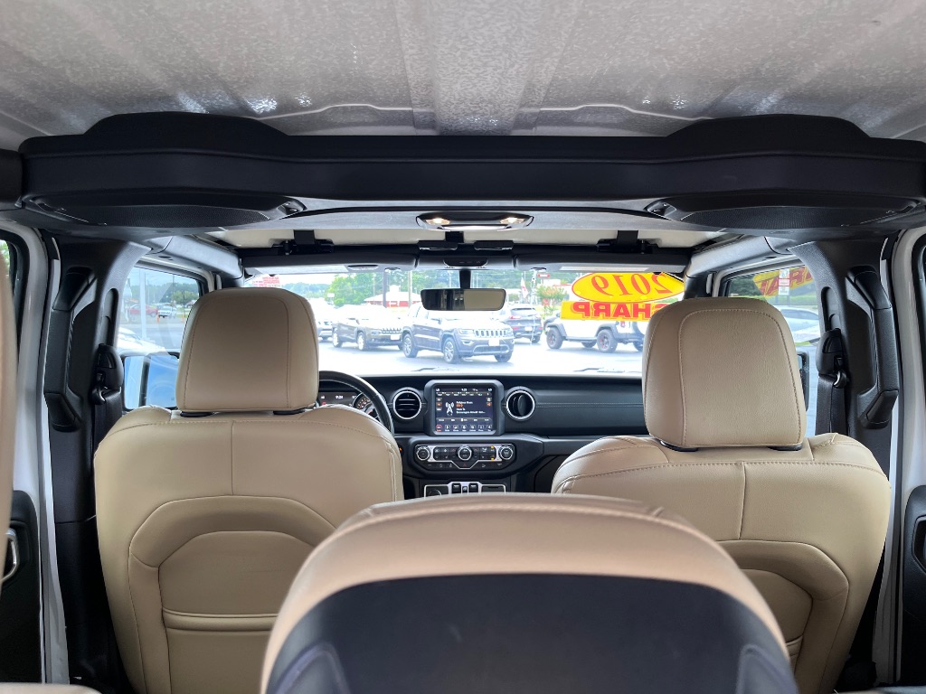 2019 Jeep Wrangler - $27,900