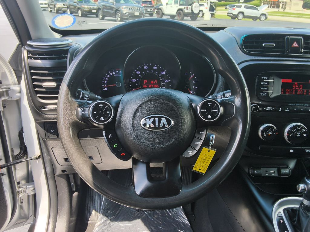 2016 Kia Soul - $10,900