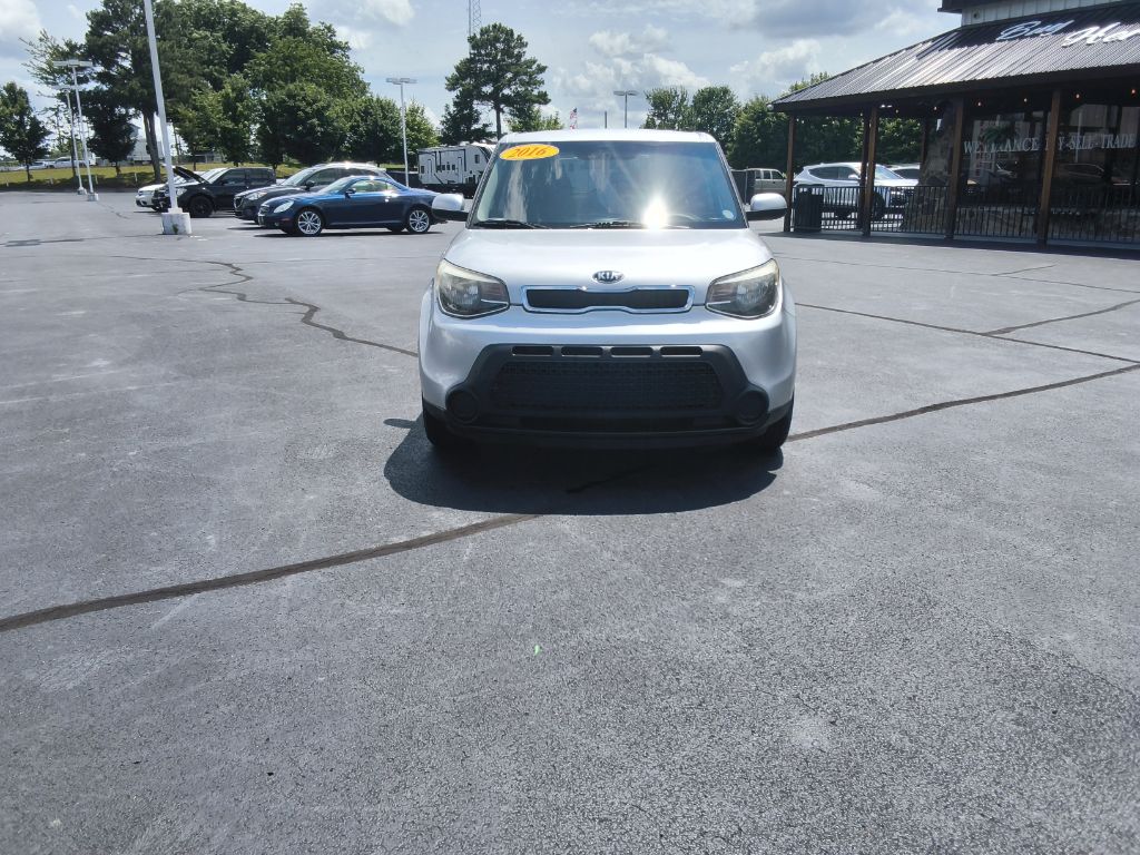 2016 Kia Soul - $10,900
