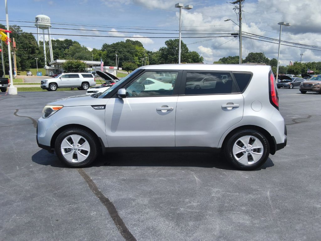 2016 Kia Soul - $10,900