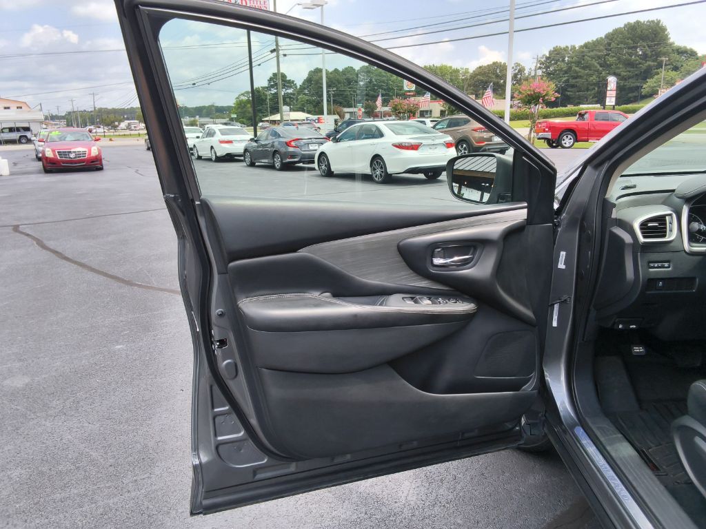 2018 Nissan Murano - $15,900