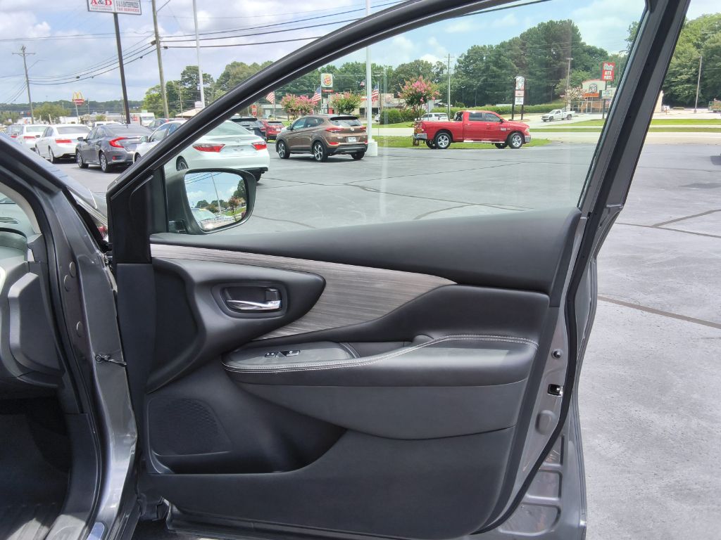 2018 Nissan Murano - $15,900