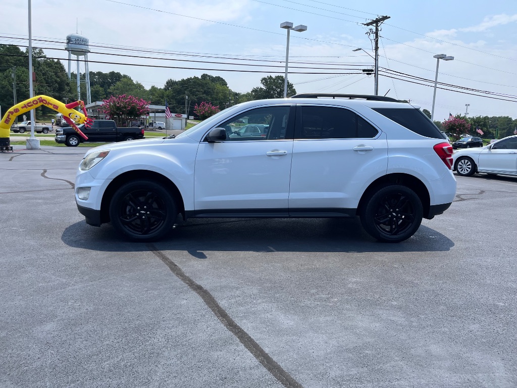2017 Chevrolet Equinox - $13,900