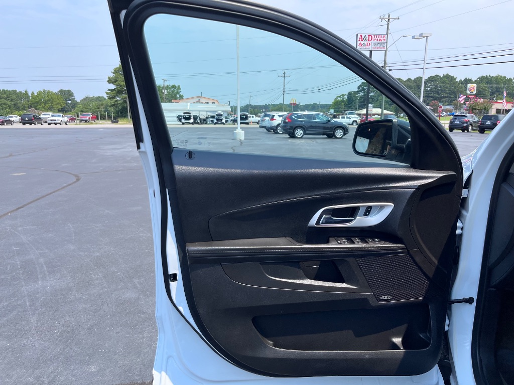 2017 Chevrolet Equinox - $13,900