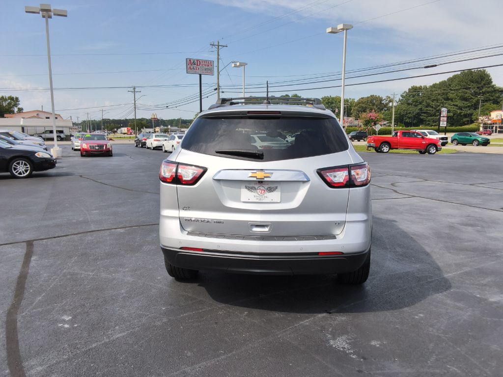 2017 Chevrolet Traverse - $15,250