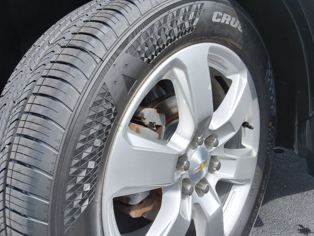 2017 Chevrolet Traverse - $15,250