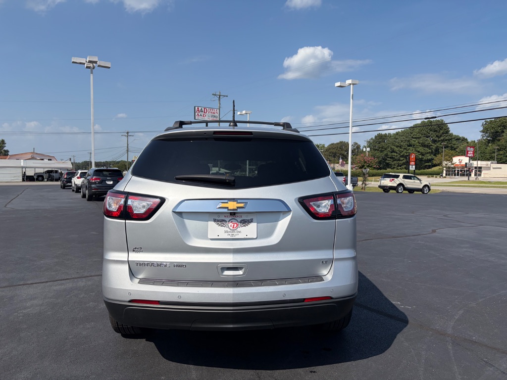 2017 Chevrolet Traverse - $15,250