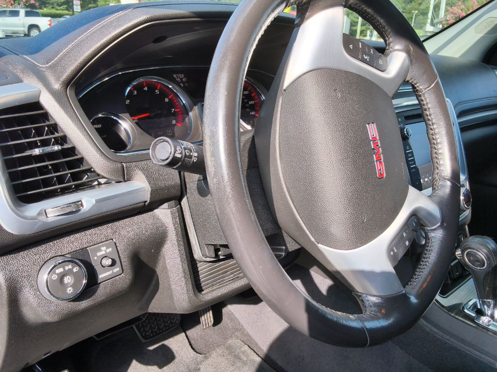2015 GMC Acadia - $15,500