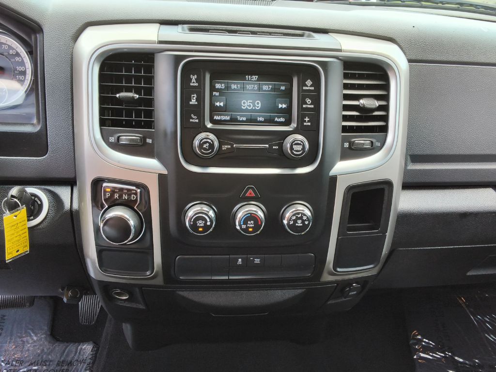 2019 Ram 1500 DS - $20,500