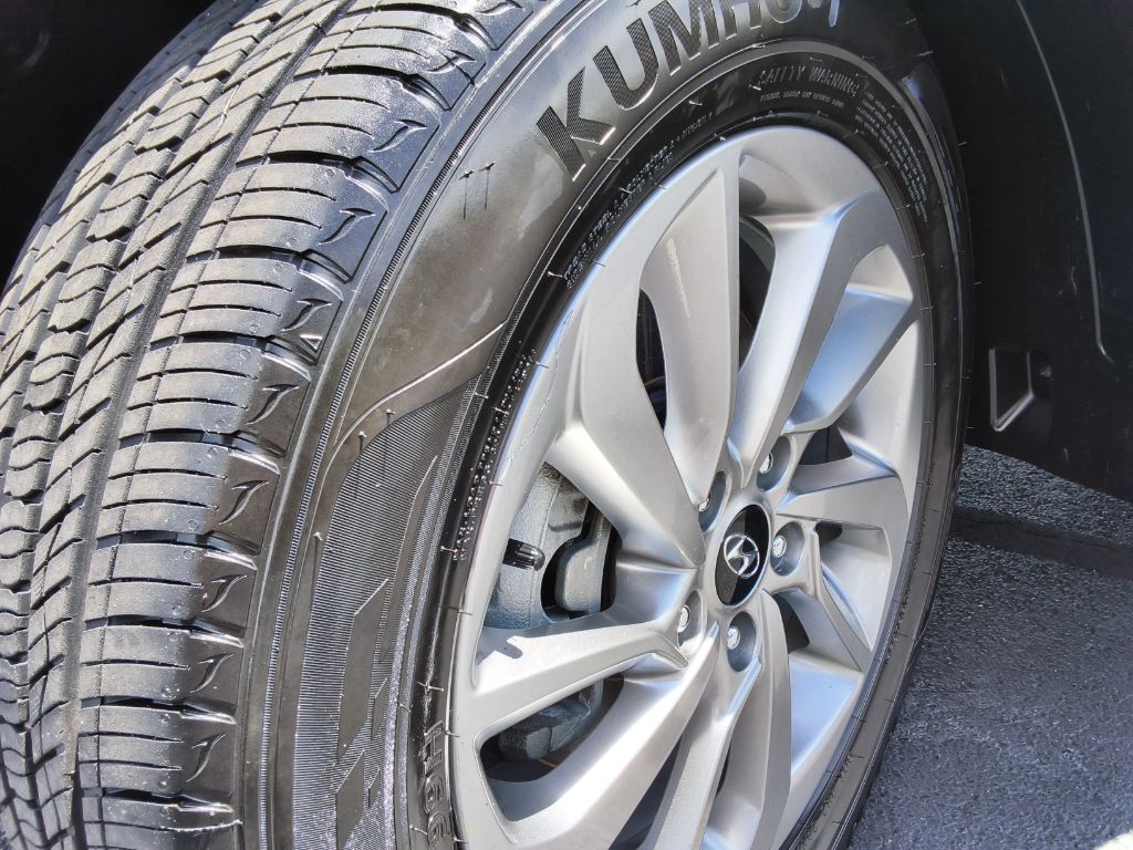 2018 Hyundai Tucson - $13,900