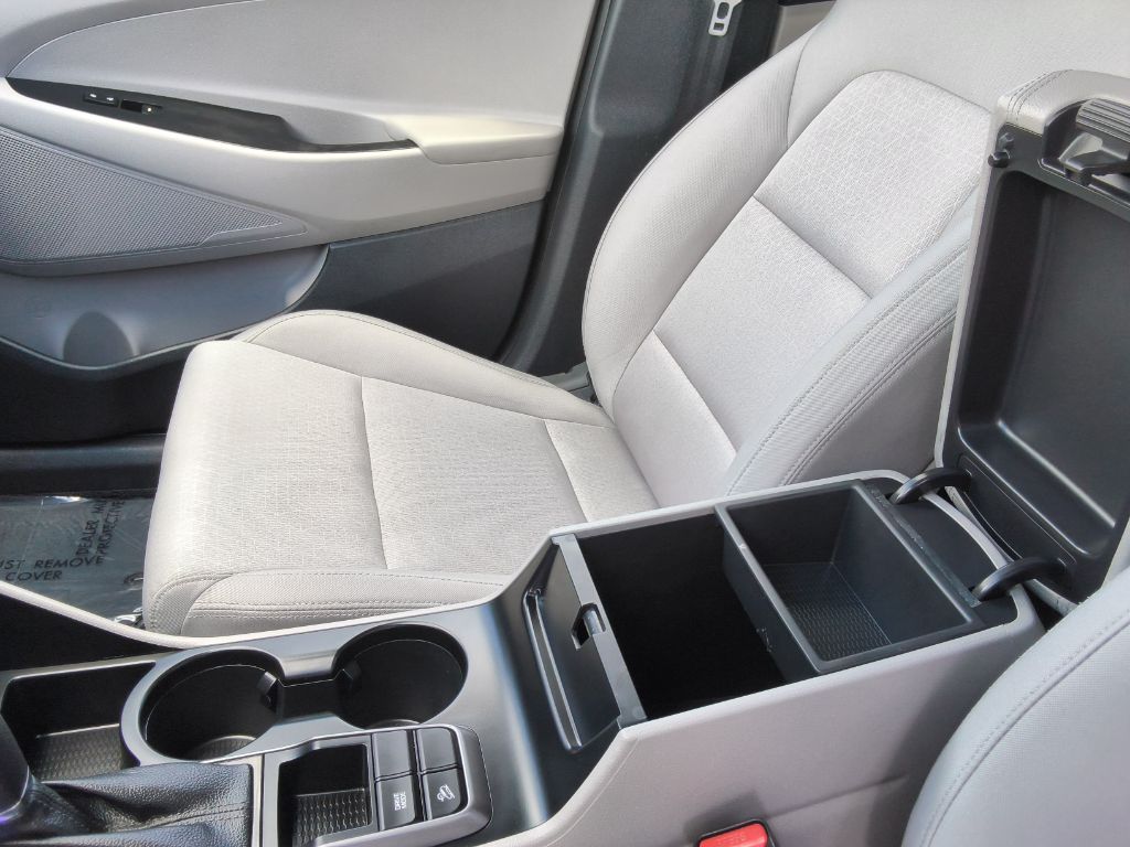 2018 Hyundai Tucson - $13,900