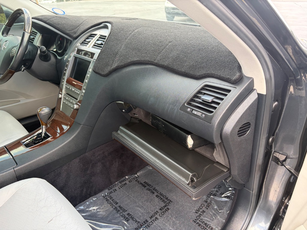2011 Lexus ES - $12,900