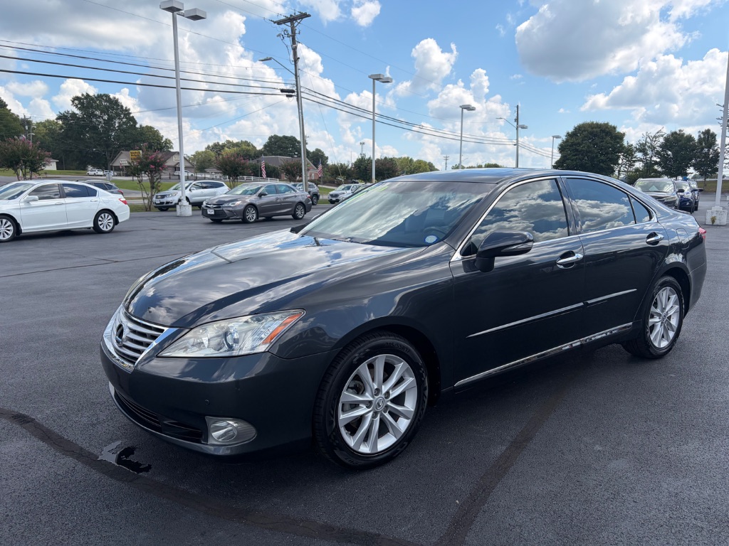2011 Lexus ES - $12,900