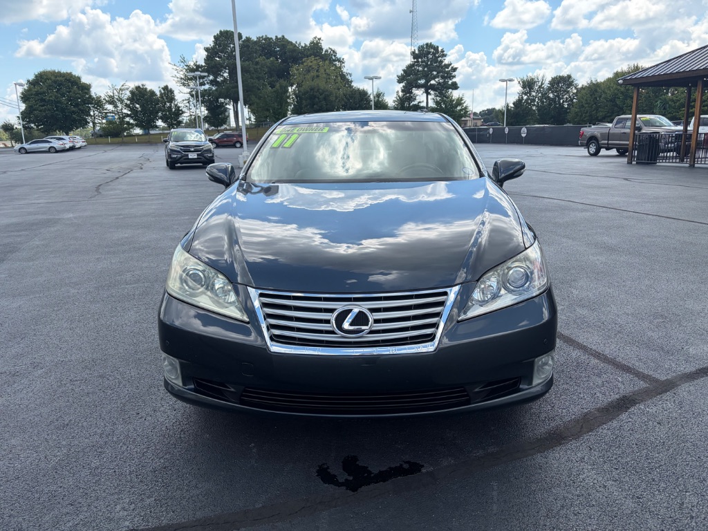 2011 Lexus ES - $12,900