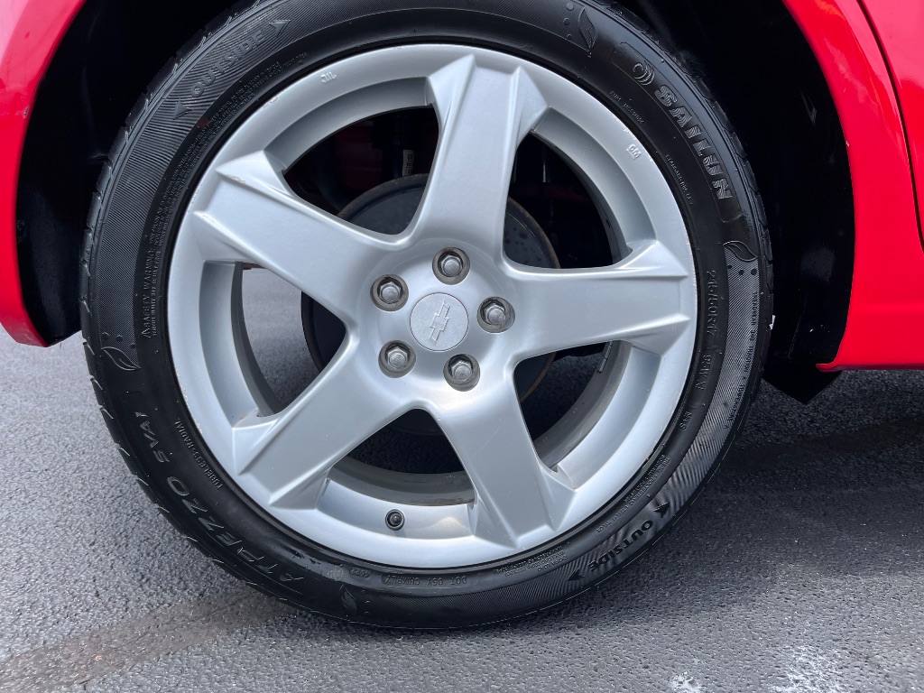2015 Chevrolet Sonic - $8,995