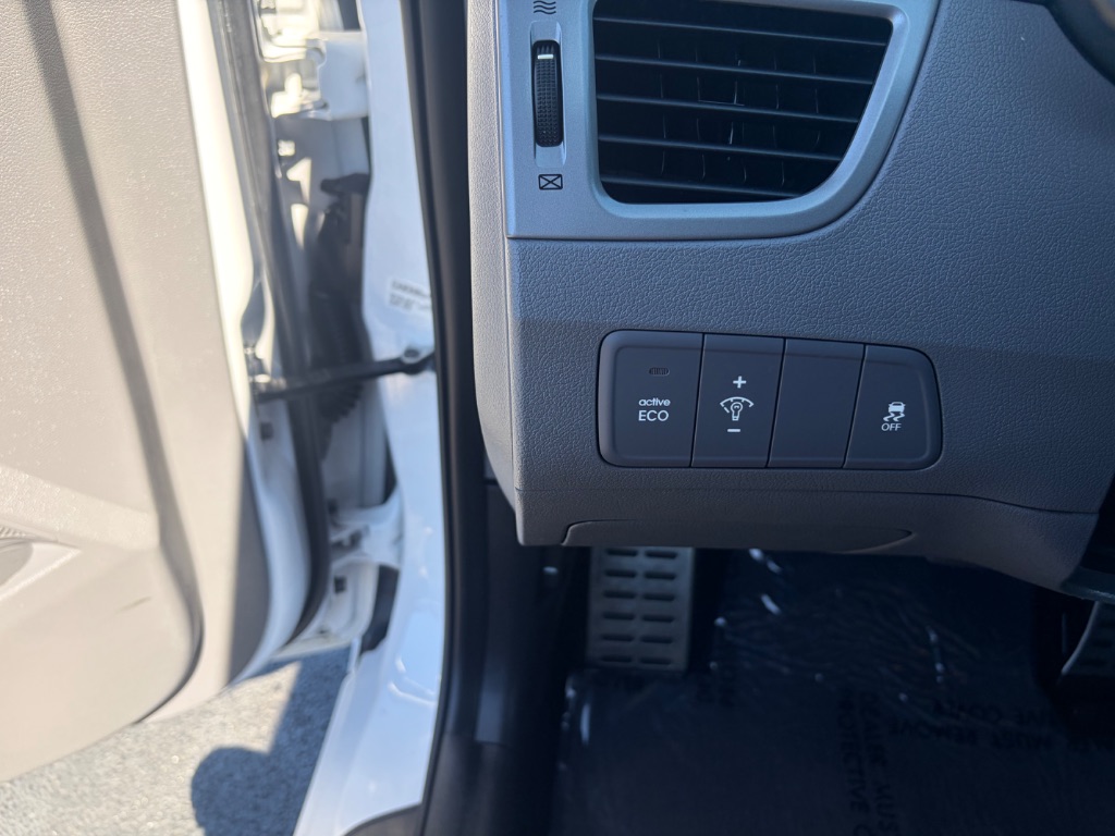 2015 Hyundai Elantra - $12,250