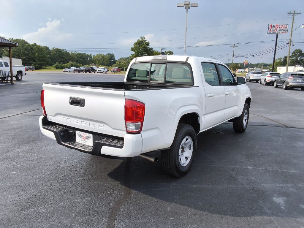 2017 Toyota Tacoma - $22,900