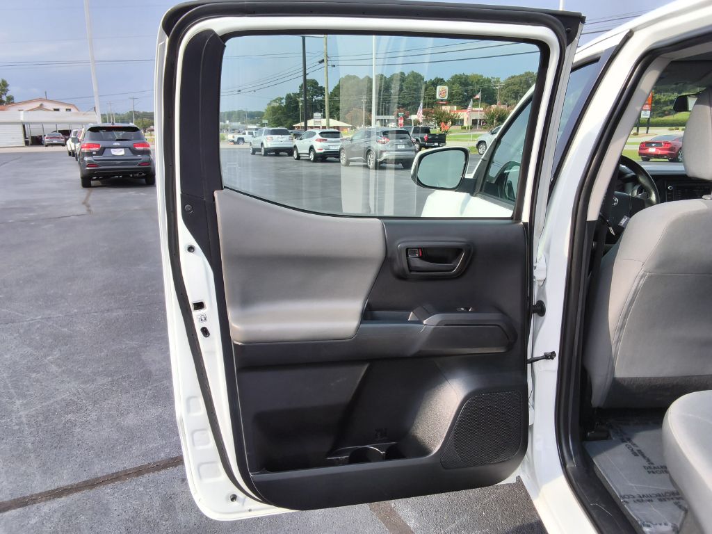 2017 Toyota Tacoma - $22,900