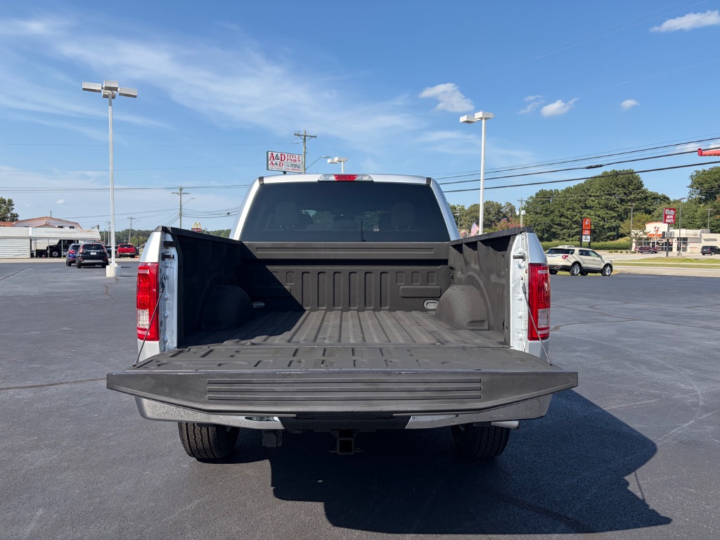2017 Ford F-150 - $22,900